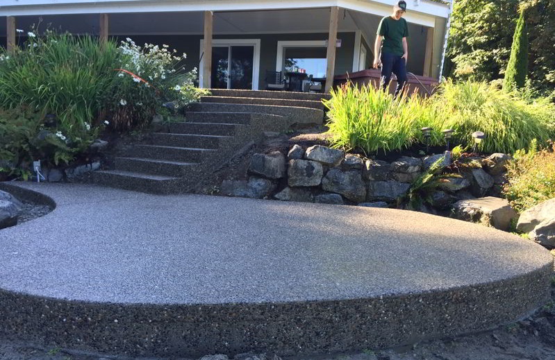 Aggregate Concrete Patio with Stairs