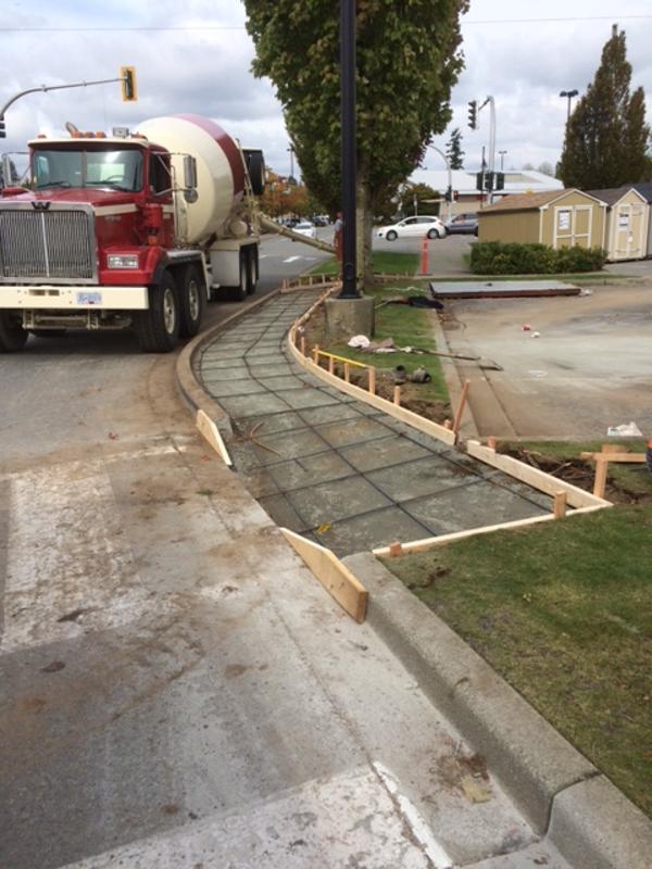 Commercial concrete sidewalk - Surrey BC