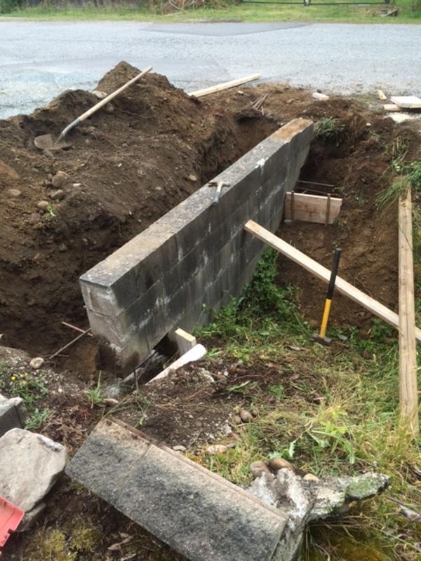 Concrete retaining wall repair in Surrey BC