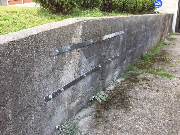 Concrete Retaining Wall - Repairs